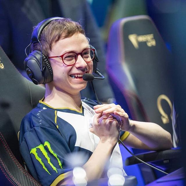 Ming连续五场比赛得分超过战术调整，TL不断突破！的简单介绍